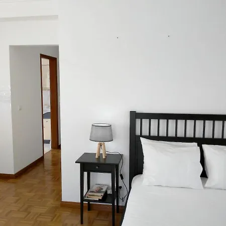 House With 3 Bedrooms In Ferrel With Wonderful City View Enclosed Garden And Wifi Ferrel (Leiria)