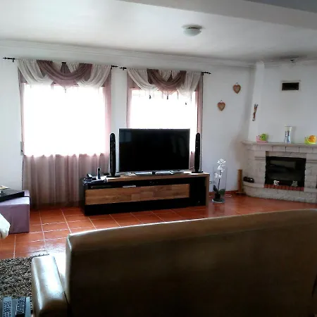House With 3 Bedrooms In Ferrel With Wonderful City View Enclosed Garden And Wifi * Ferrel (Leiria)